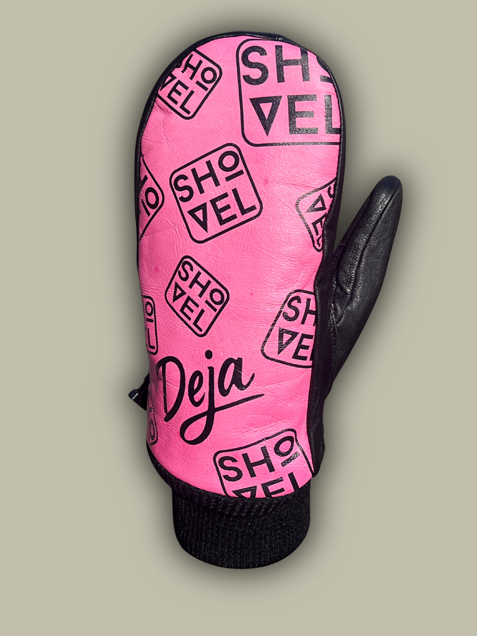 DeJa signature mitts